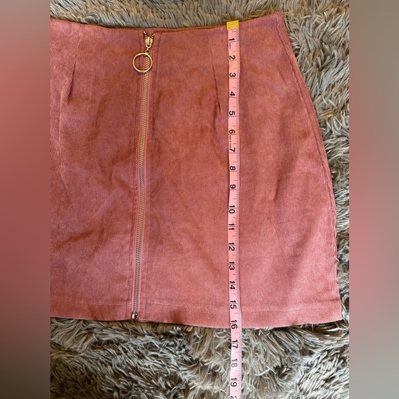 SHEIN Mauve Corduroy Mini Skirt With Zip Front - Picture 8 of 8